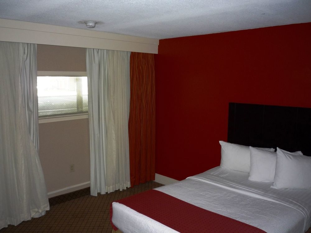 Baymont By Wyndham Fayetteville Fort Bragg Area Zewnętrze zdjęcie