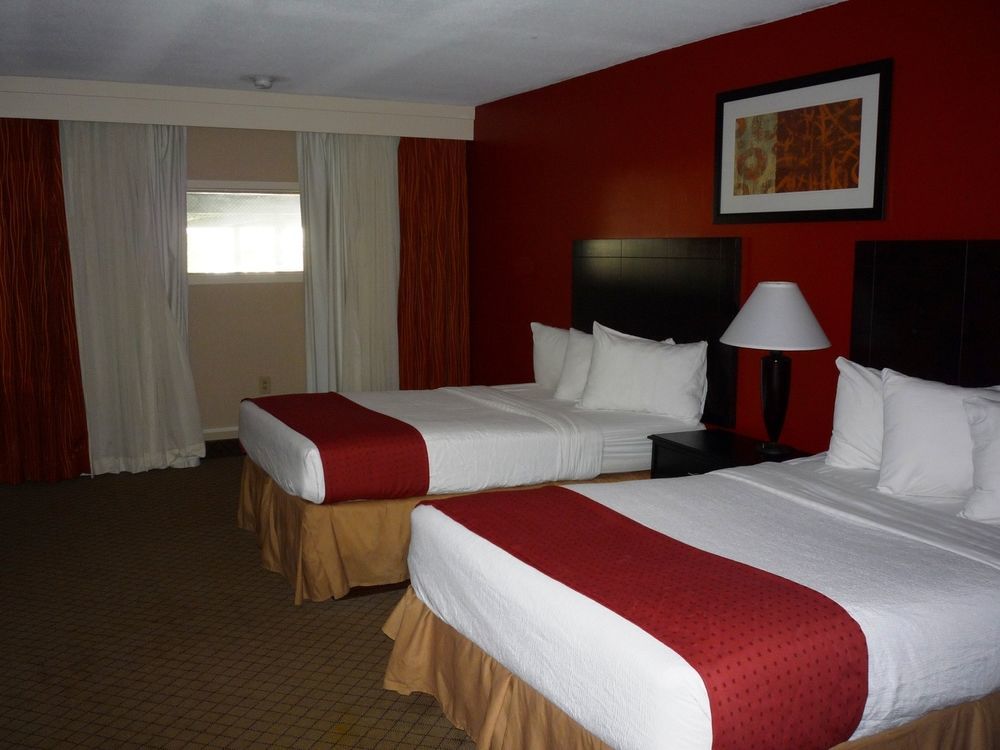 Baymont By Wyndham Fayetteville Fort Bragg Area Zewnętrze zdjęcie